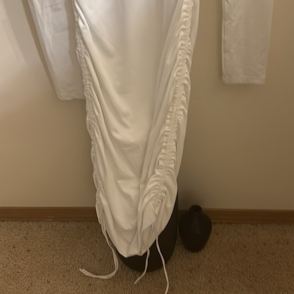 Brand new Thatssofetch maxi dress. White. Size 10 - Picture 3 of 6